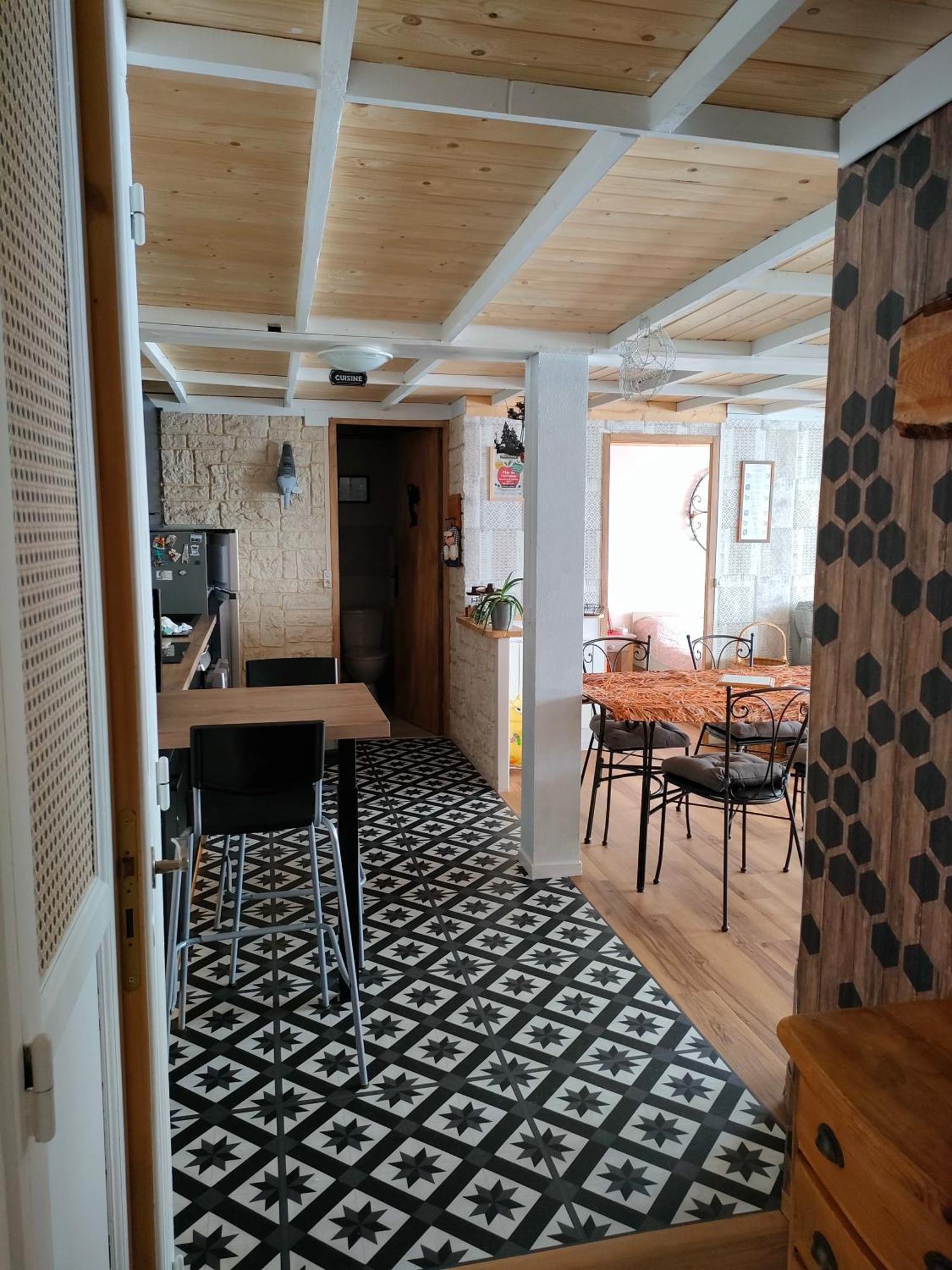 Grand Appartement Vue Magnifique Murat-le-Quaire Exterior photo